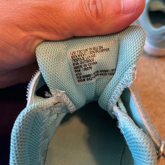 FabKids Girls Shoes - Picture 7 of 9